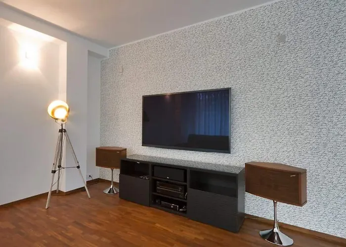Central Stema Luxury